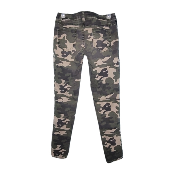 Redfox Jeans Stretch Camo Skinny Jeans Women's Size Medium - Picture 2 of 14